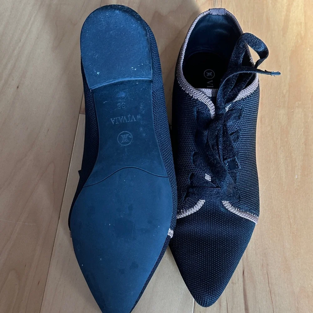 Black Women's Lace-Up Shoes - Picture 3 of 5